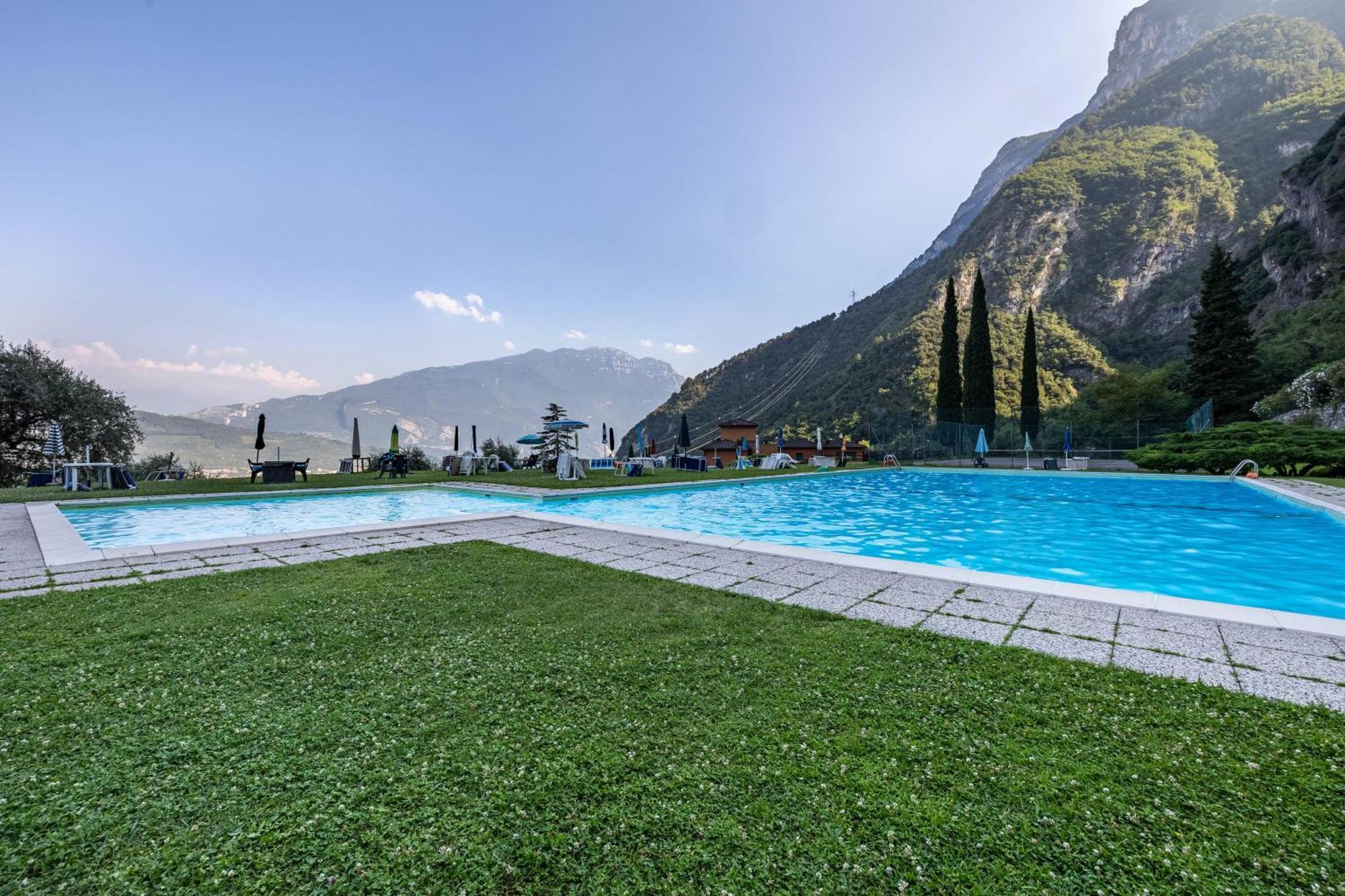 Apartment La Terrazza Di Vincent Sul Garda Riva del Garda
